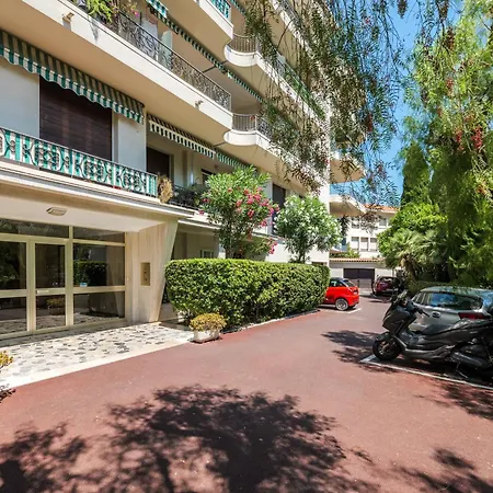 Havre De Paix Avec Terrasse Ensoleillee A 아파트